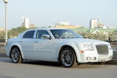 Chrysler 300C на свадьбу - Аренда автомобилей с водителем в Екатеринбурге | АвтоЛюкс