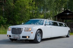 <b>Chrysler 300C белый на 10 мест</b> - Аренда автомобилей с водителем в Екатеринбурге | АвтоЛюкс
